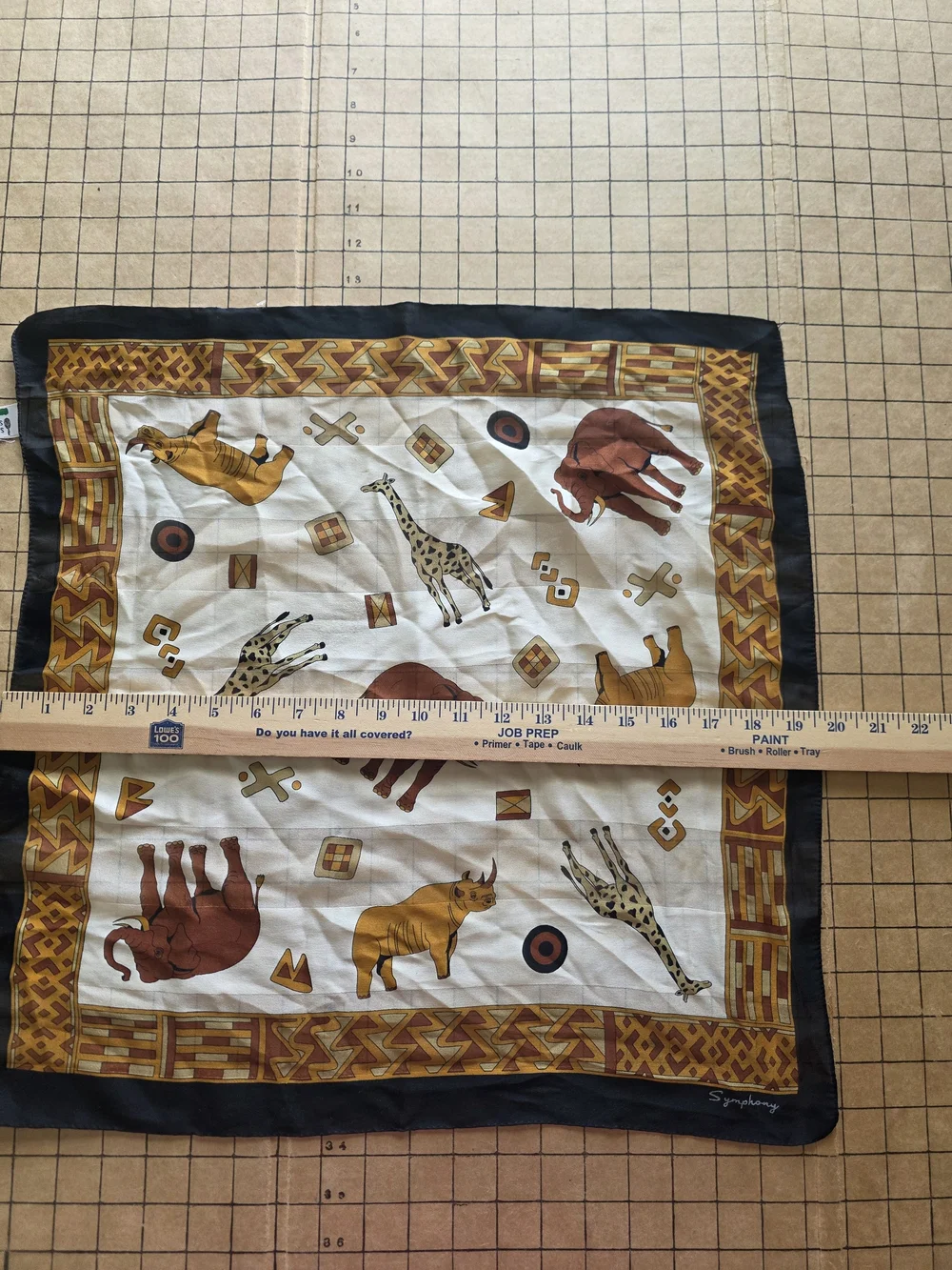 VTG Symphony Scarfs Safari Wildlife Square Scarf Italy 23